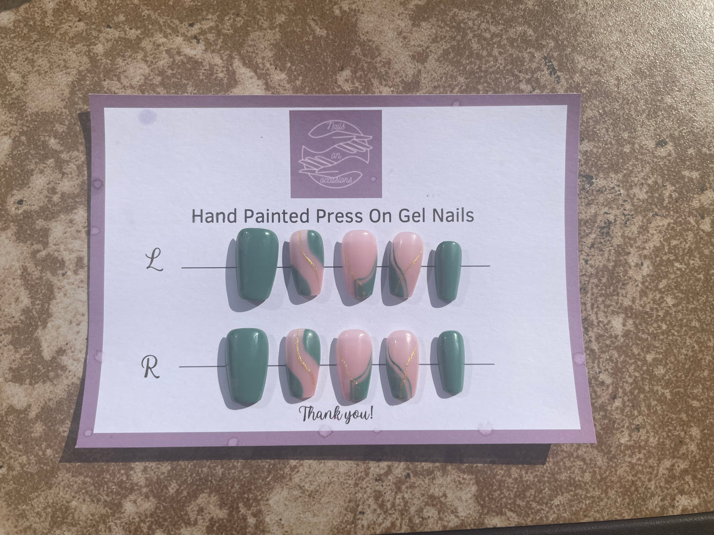 Handmade Press on Nails Autumn | Self adhesive | Glue on | Full Cover Nails | Fake Nails | Green Colour | UK Free Delivery | Luxury Gifts | Gel Nails | Coffin shape | BIAB | Application kit included | Reusable | Durable | Occasion wear | Gold Nail art |..