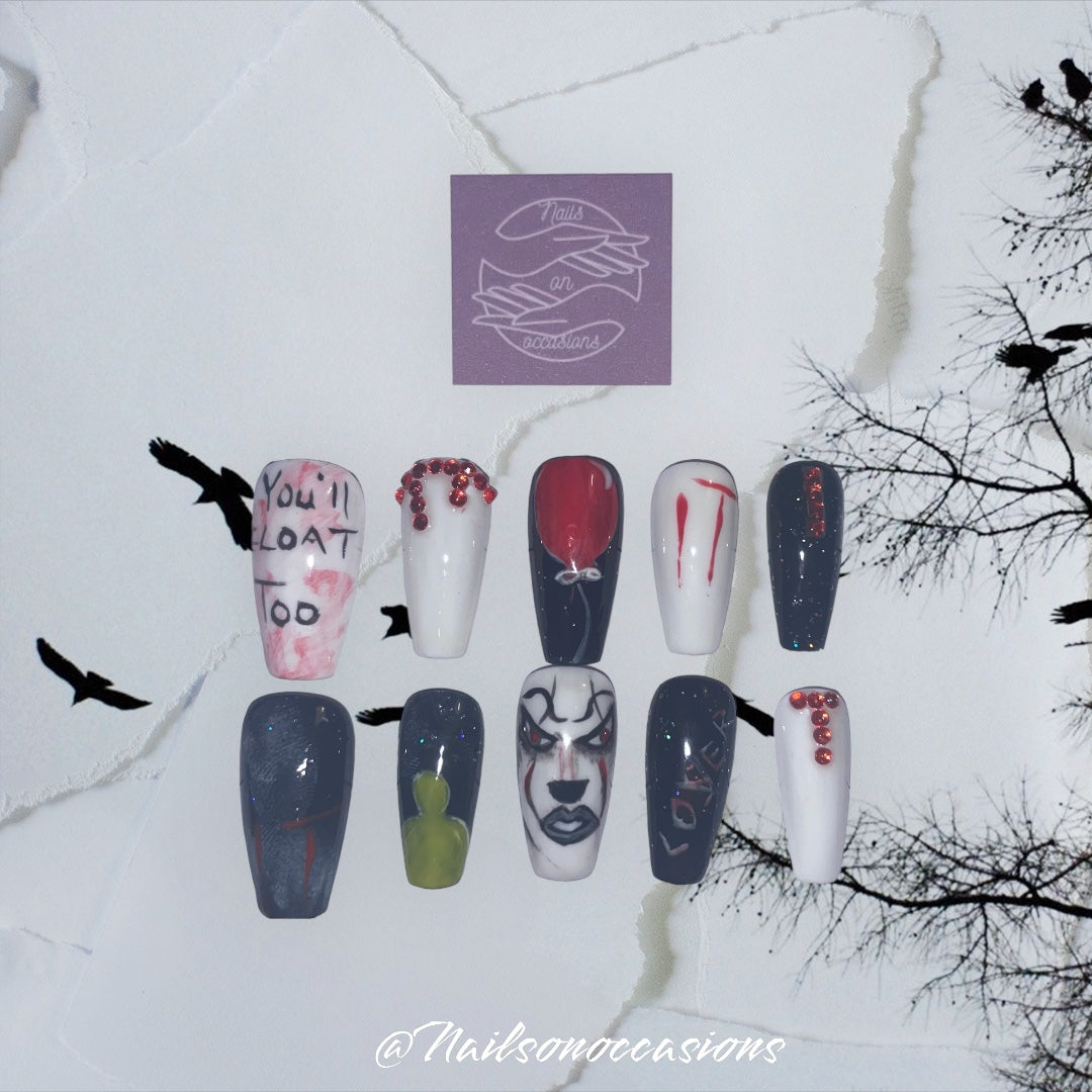 Handmade Halloween gel Press on nails | IT film| gel nails | handpainted nail art | costume wear | scary movies | glue on nails | pressons | BIAB | Pennywise inspired | spooky nails | ghost nails | removable nails | beauty gift set | nails on occasions