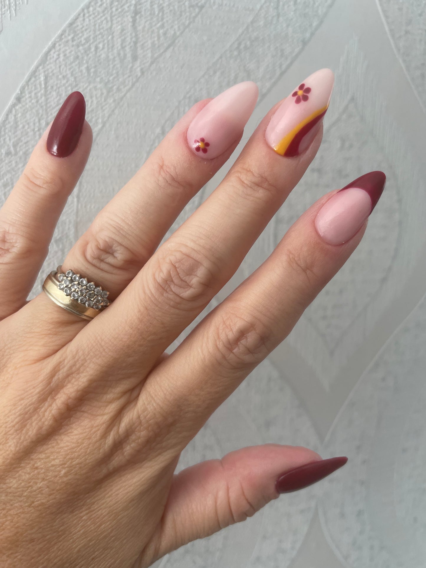 Press On Nails | Autumn Nails | Medium red Gel Nails | Acrylic Nails | False Nails | Fake Nails | Thanksgiving Nails | BIAB | Handmade | Removable Nails | Stick on nails | UK free delivery | Fall nails | Nails on occasions | salon ready | Almond shape |