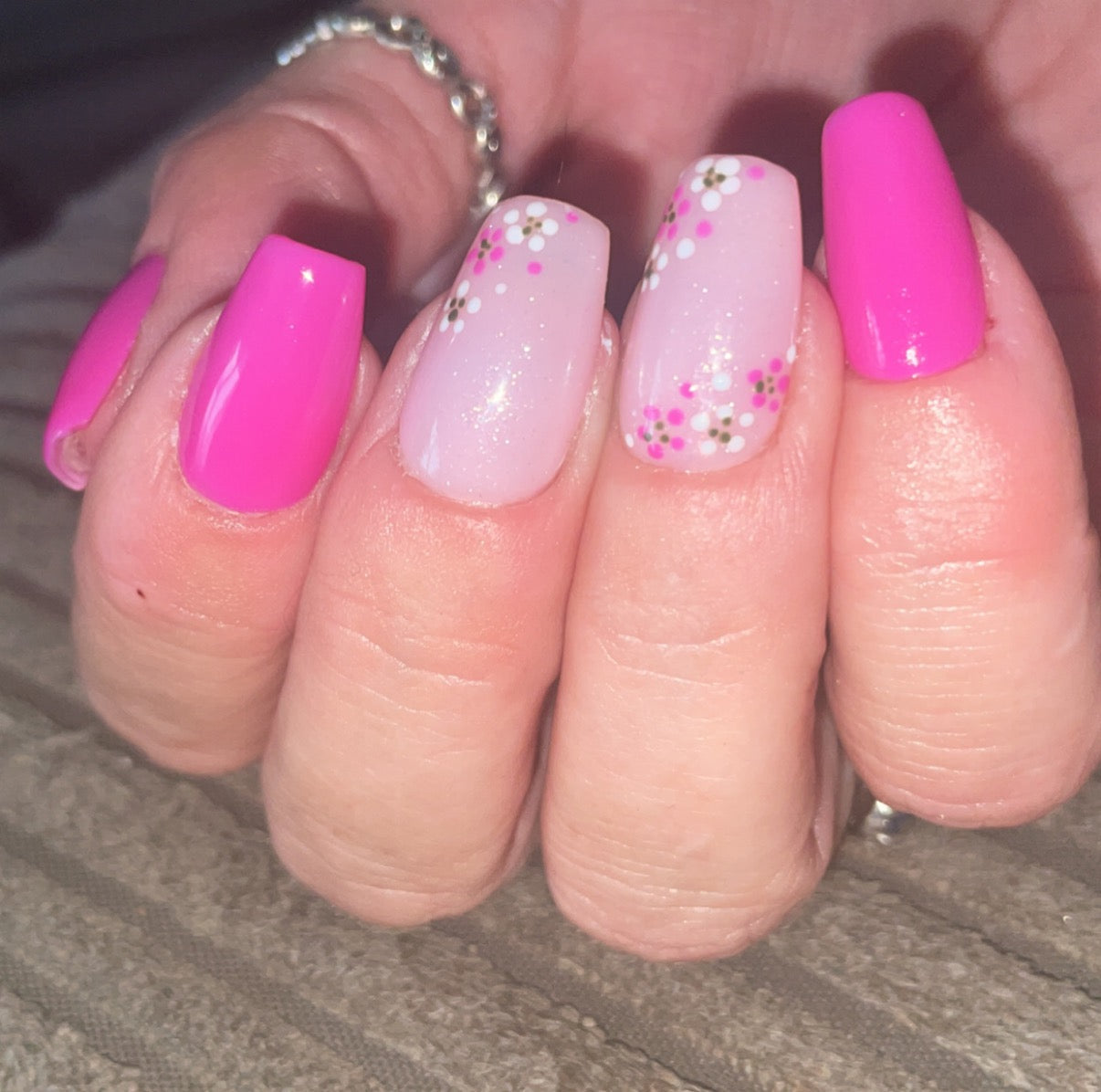 Press On Nails | wedding Nails | Short pink Gel Nails | Acrylic Nails | False Nails | Fake Nails | bridesmaids Nails | BIAB | Handmade | Removable Nails | Stick on nails | UK free delivery | Summer nails | Nails on occasions | salon ready | coffin shape |