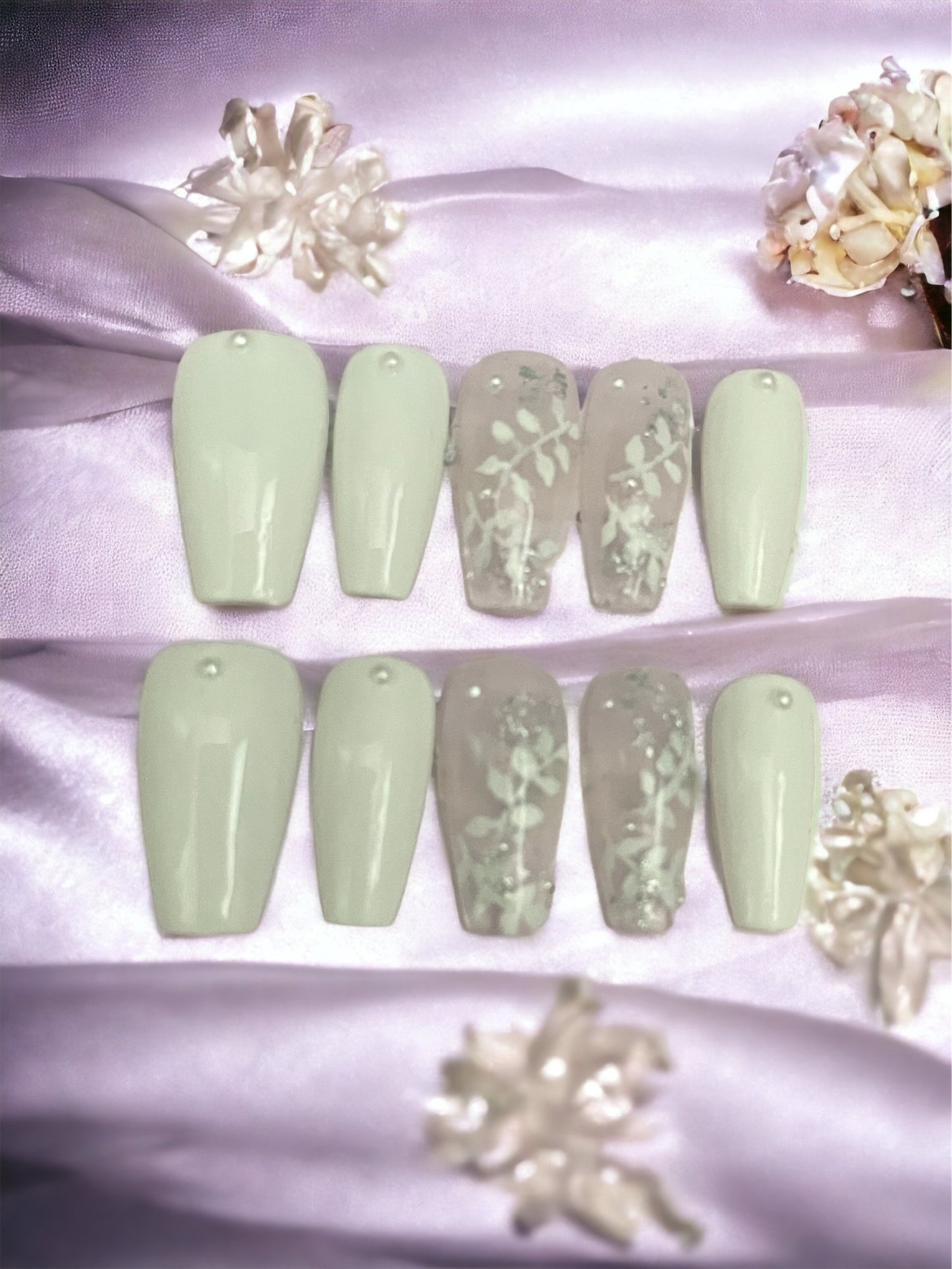 Medium coffin Pearl white press on nails