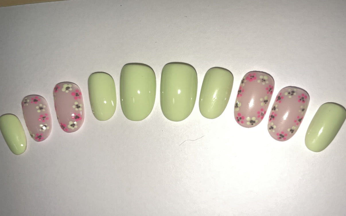 Luxury Press On Nails | Floral Nails | Medium Green Gel Nails | Acrylic | False | Fake Nails | Thanksgiving Nails | BIAB | Handmade | Removable | Stick on | UK free delivery | Autumn  nails | salon ready | Almond shape | Pastel | Occasion wear |