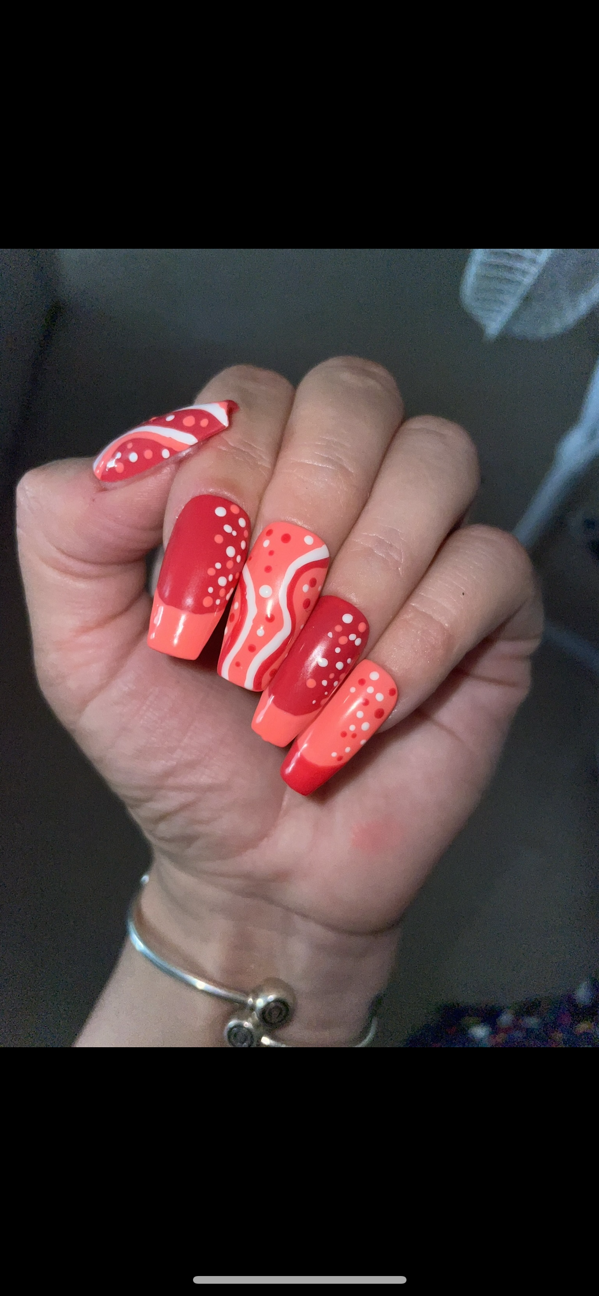 Medium coffin red swirl nail art press on nails