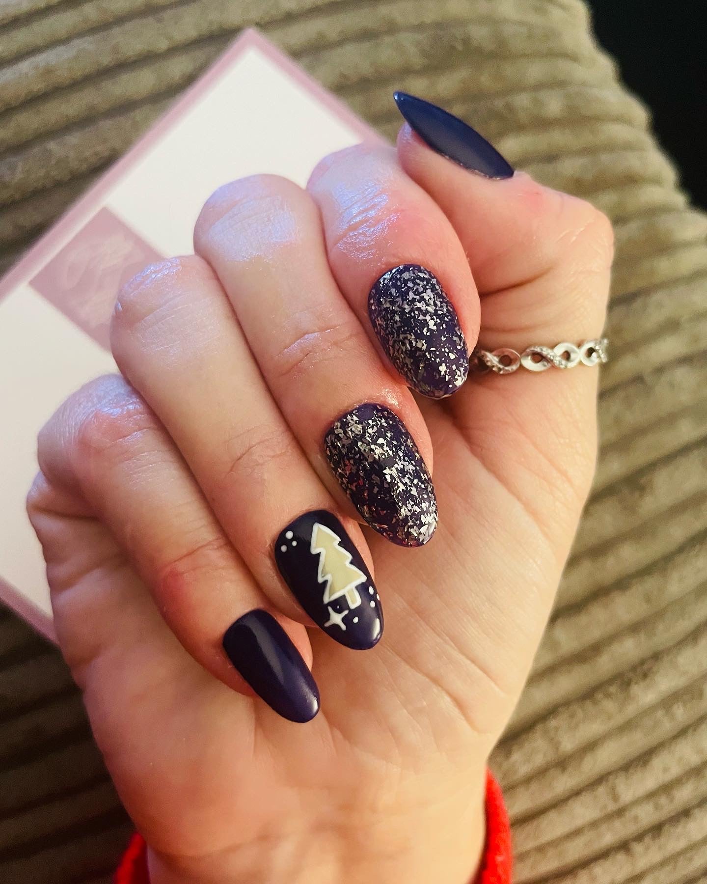 Short round purple Christmas press on nails