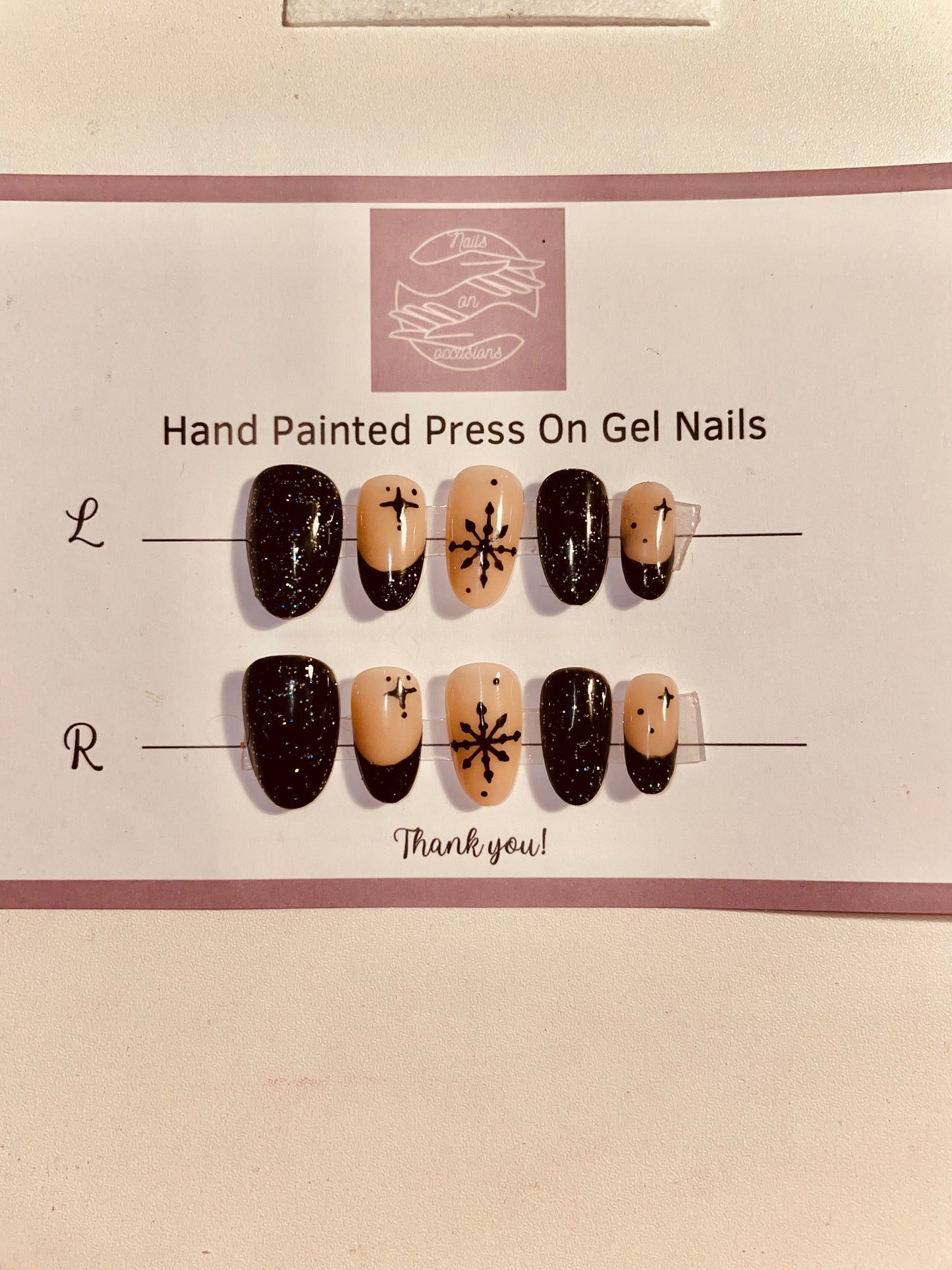 Short round Black French tip press on nails