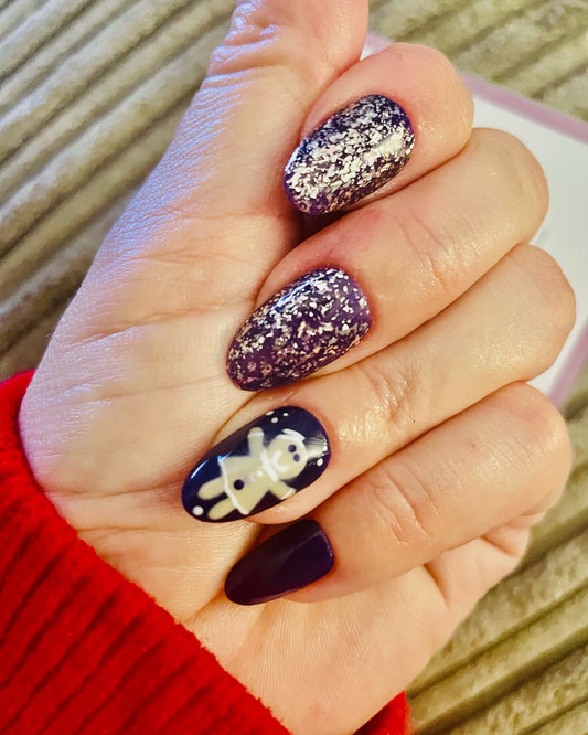 Short round purple Christmas press on nails