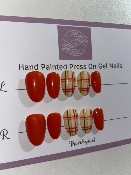 Short Round Tartan pattern press on nails