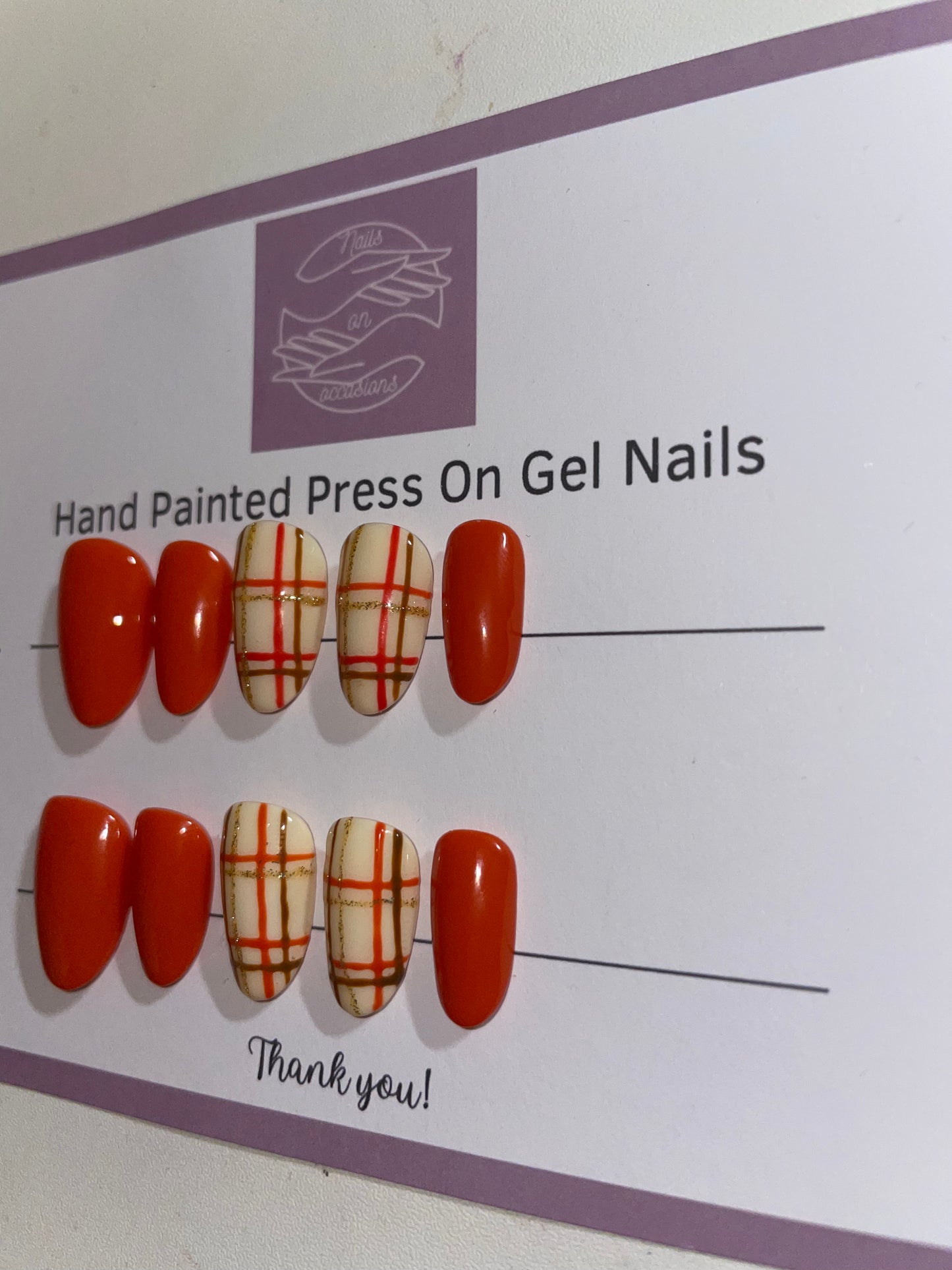 Short Round Tartan pattern press on nails