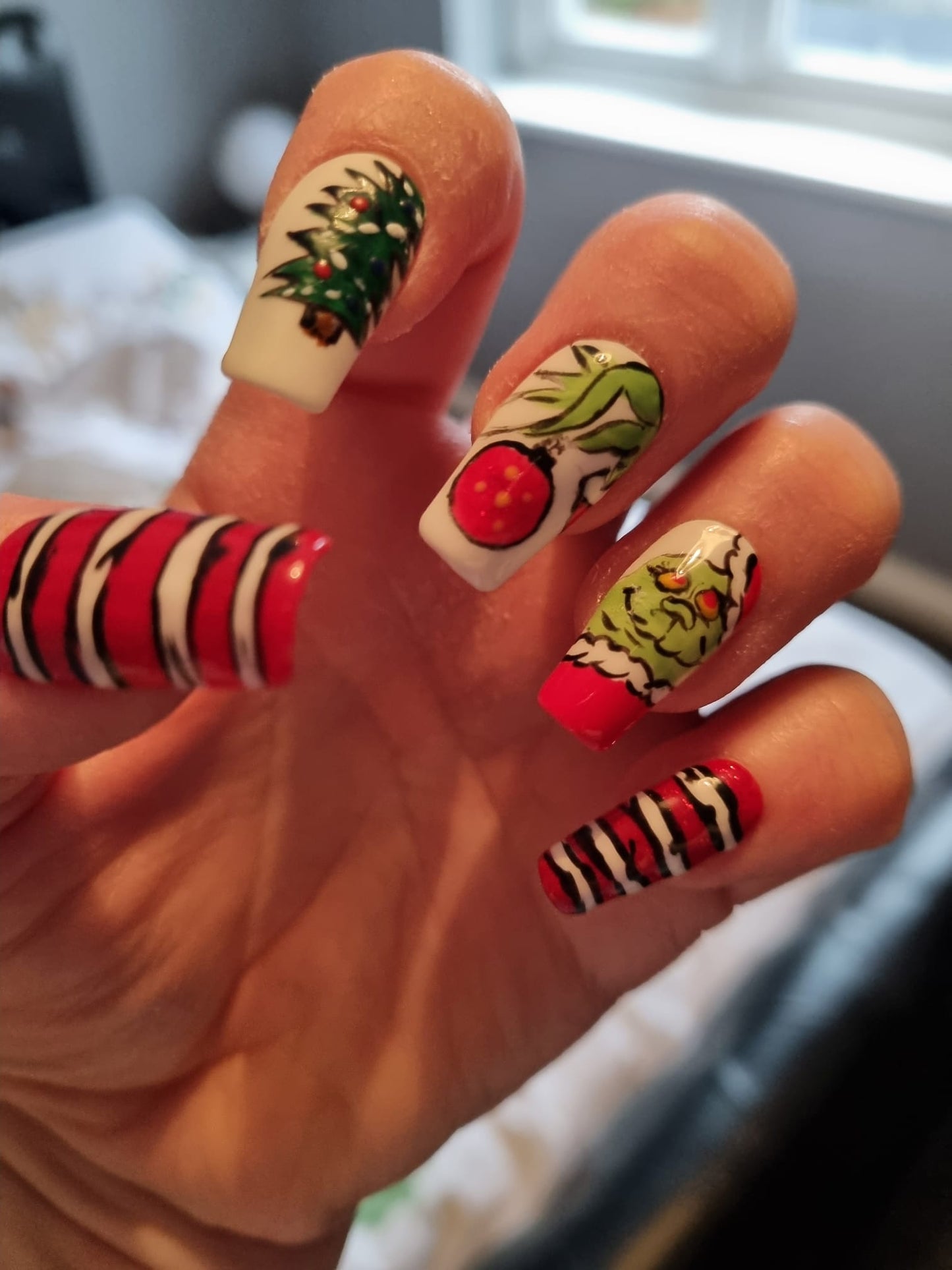 Luxury Press On Nails | Christmas Nails | Medium Grinch Inspired Gel Nails | Acrylic Nails | False Nails | Fake Nails | Thanksgiving Nails | BIAB | Handmade | Removable Nails | Stick ons | UK free delivery | Novelty nails | salon ready | Square shape |