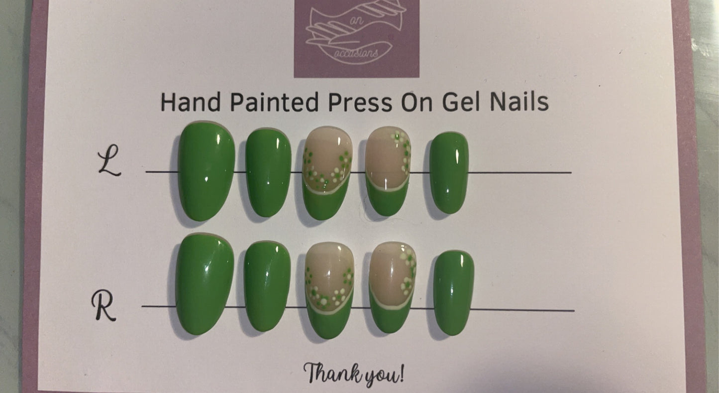 Short Round Spring green colour press on nails