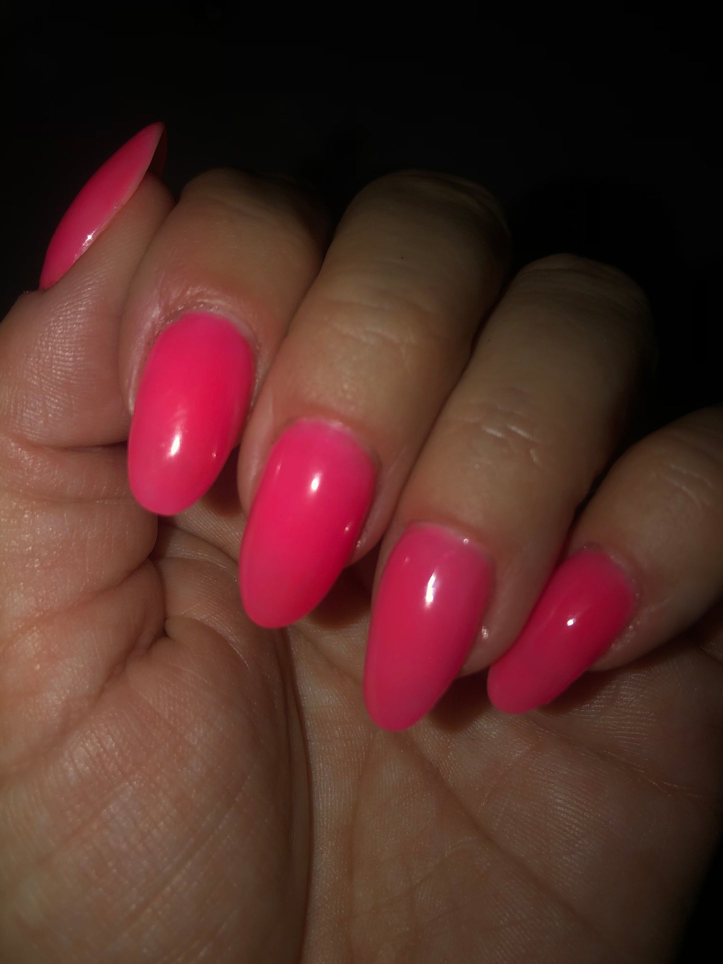 Pink handpainted gel press on nails|fake nails|fashion trend|stick on nails|